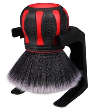 Load image into Gallery viewer, Soft Shine Dynamic Detailing Brush : Super Soft Synthetic Bristles